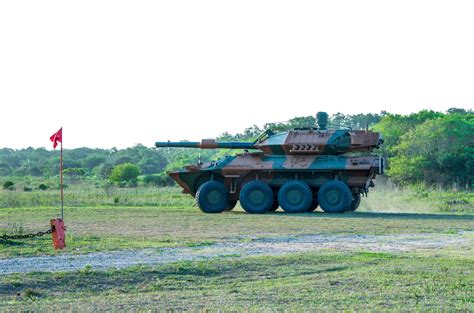 V Deo Ex Rcito Brasileiro Testa Novas Viaturas No Centro De Avalia Es