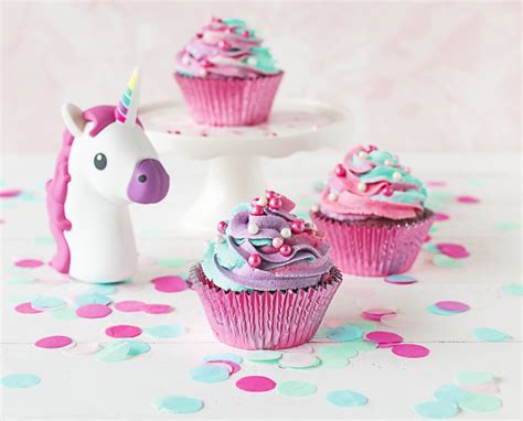 Einhorn Regenbogen Cupcakes Handmade Hobby