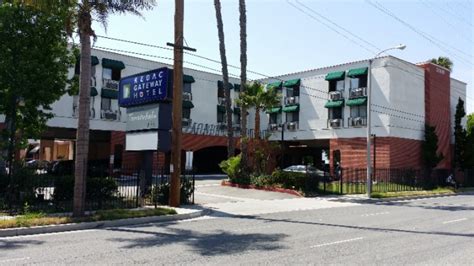 REDAC GATEWAY HOTEL IN TORRANCE - Torrance CA 20801 South Western 90501