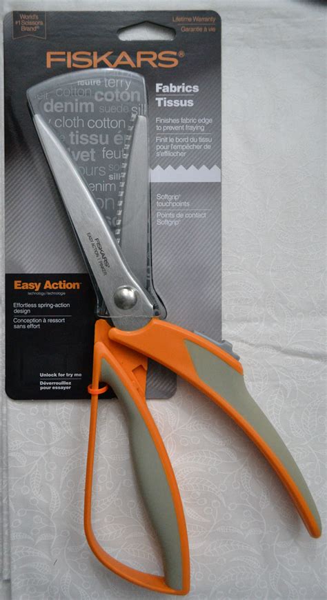 Fiskars Easy Action Spring Action Pinking Shears Pinking Scissors