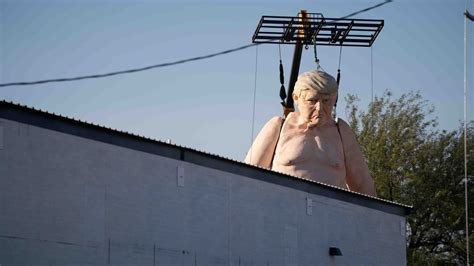 Here S Where Giant Naked Donald Trump Statue That Appeared In Phoenix