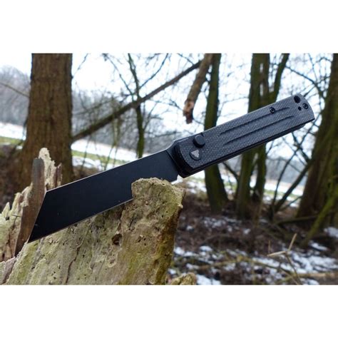 Trivisa Hydra Higo Button Lock Folder Black Micarta