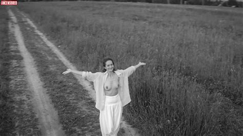 Naked Viktoriya Isakova In Tenderness