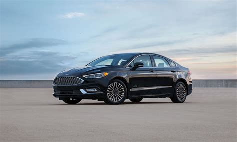 2017 Ford Fusion Energi Hybrid Review The Plug In Fusion Goes Upscale