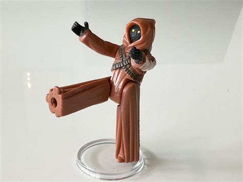 Vintage Star Wars Vinyl Cape Jawa Figure And Blaster Part Of The Original 12 Ebay