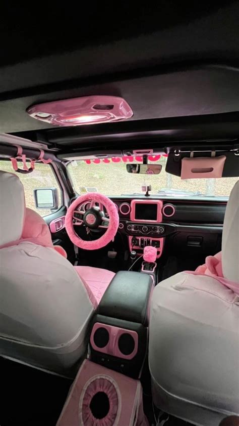 PINK LIFESTYLE 🩷 on Instagram: "🌸 Always looking at my Jeep💗💞 She’s so ...