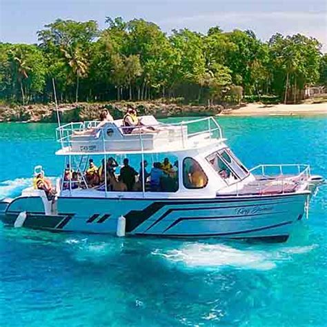 King Catamaran Snorkeling Tour | Dominican Republic Holiday Trips