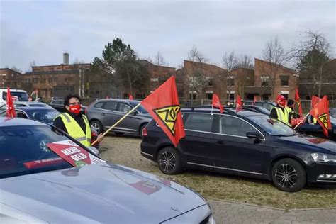 Metaller Demonstrieren Mit Autokorso Durch Zwei St Dte Frankenthal