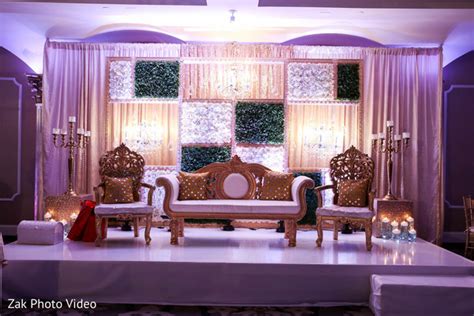 Dreamy Pakistani wedding stage. | Photo 126235