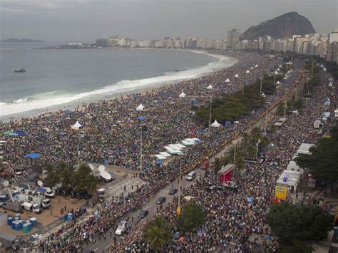 Copacabana Beach - Beaches Photo (44434972) - Fanpop