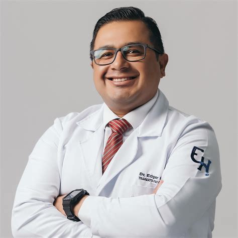 Dr. Edgar Herrera J. Especialista en Ortopedia y Traumatología - Agenda