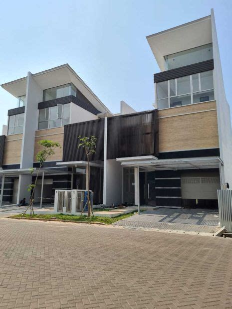 Dijual Rumah Mewah Golf Island Mozart 10x30 View Golf Bagus PIK