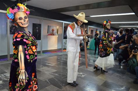 Metrocdmx On Twitter La Catrina En Cuerpo Y Color Se Inaugur Esta