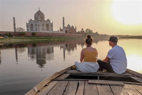 Taj Mahal Back View Yamuna Paseo En Barco Getyourguide