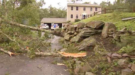 Rhode Island tornado causes widespread damage – NECN