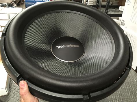 Rockford Fosgate Power T3 19 Sub 8ft3 Ported Box Build 30hz