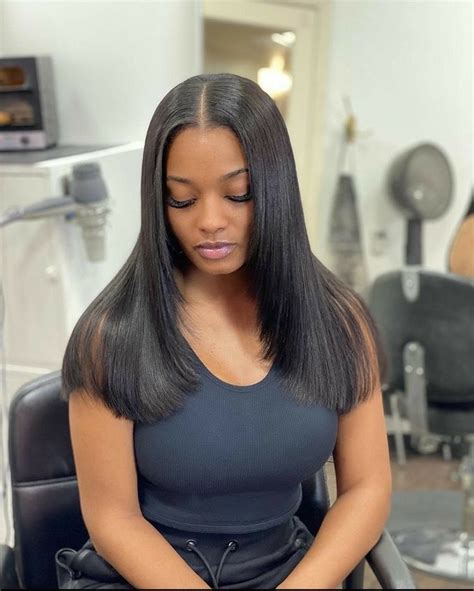 𝓅 𝒾 𝓃 : 𝓁𝒾𝓋𝒹𝒶𝒹𝑜𝓁𝓁🦋 | Silk press natural hair, Long hair styles