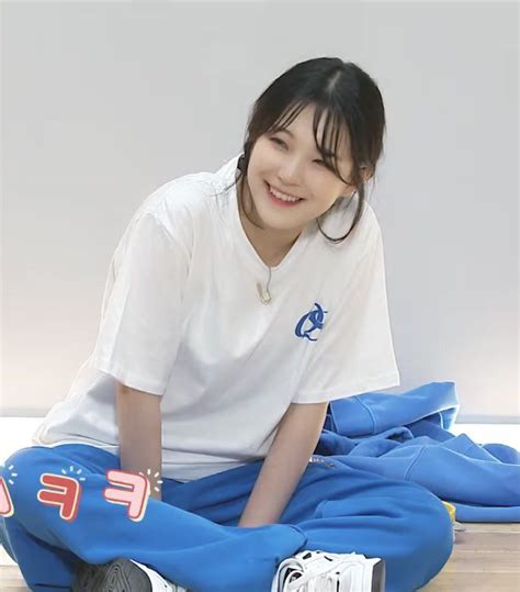 Pin On Baek Jiheon