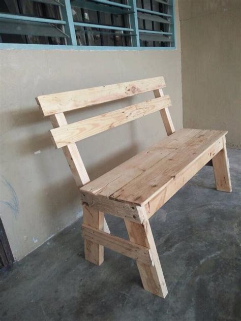 Hasil DIY Perabot Rumah Sewa Guna Kayu Pallet Terpakai Oleh Suami