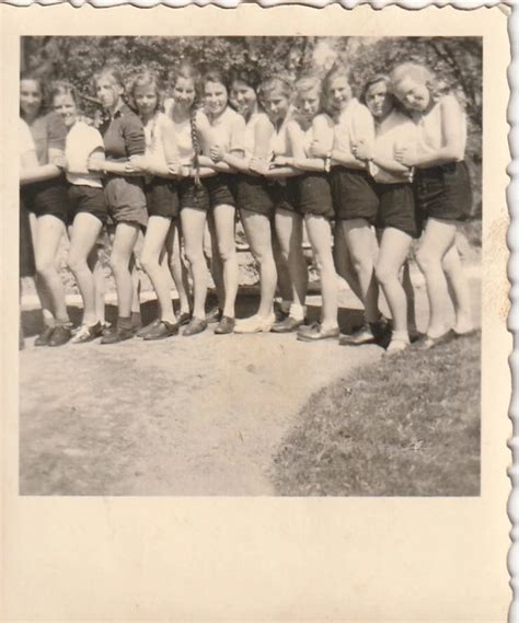 Vintage Foto H Bsche M Dchen Im Sportdress Handball Mannschaft Heide Nude Eur