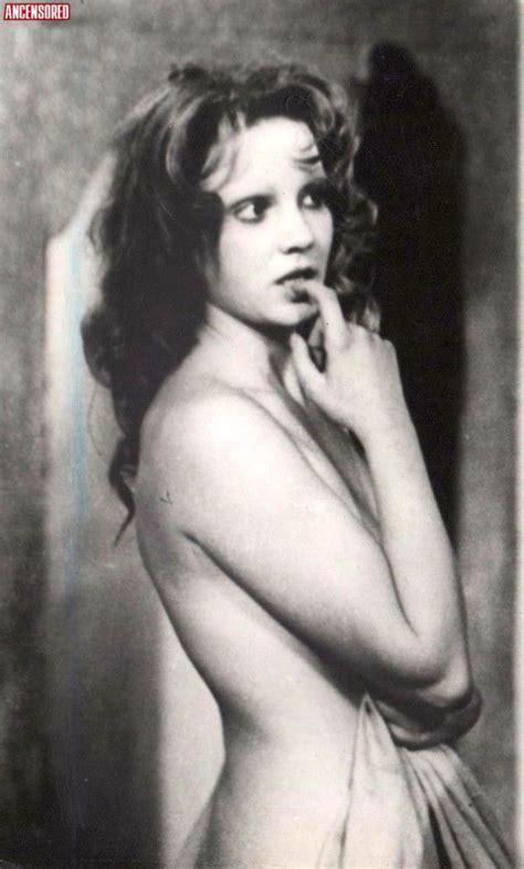 Elena Veronese Nude Pics Page