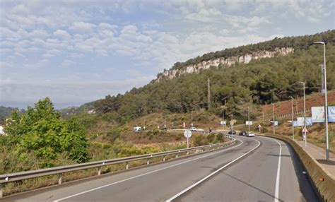 Un Muerto Y Un Herido Grave Al Chocar Una Moto Y Un Coche En La N