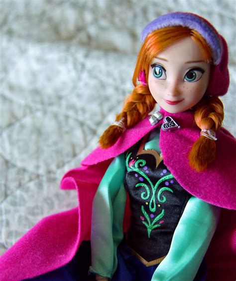 Anna And Elsa Disney Store Dolls Frozen Photo 35592922 Fanpop