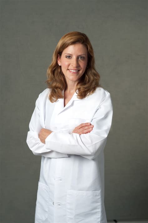 Dr. Susan Schneider