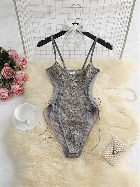 HHH Sexy Lingerie Sexy Pajamas Sheer Mesh Jumpsuit With Steel Ring Three Dimensional Embroidery