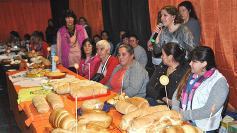 Las Ovejas Y El Gran Festival Del Pan Casero Para Mantener Su Historia