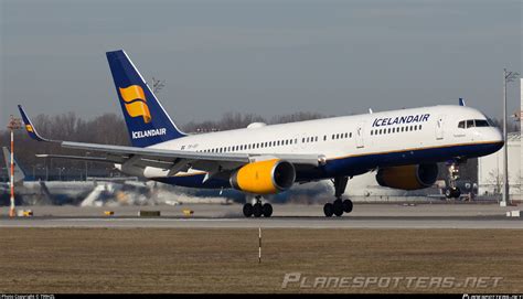 TF ISY Icelandair Boeing 757 223 WL Photo By T99HZL ID 1086419