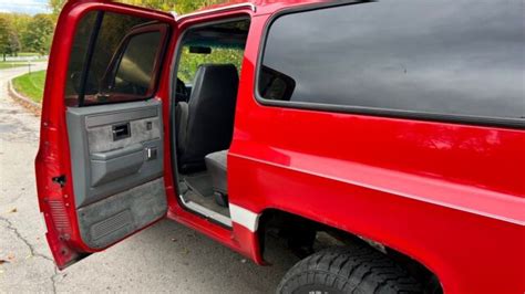 1987 Chevrolet Suburban Suv Red 4wd Automatic Silverado For Sale