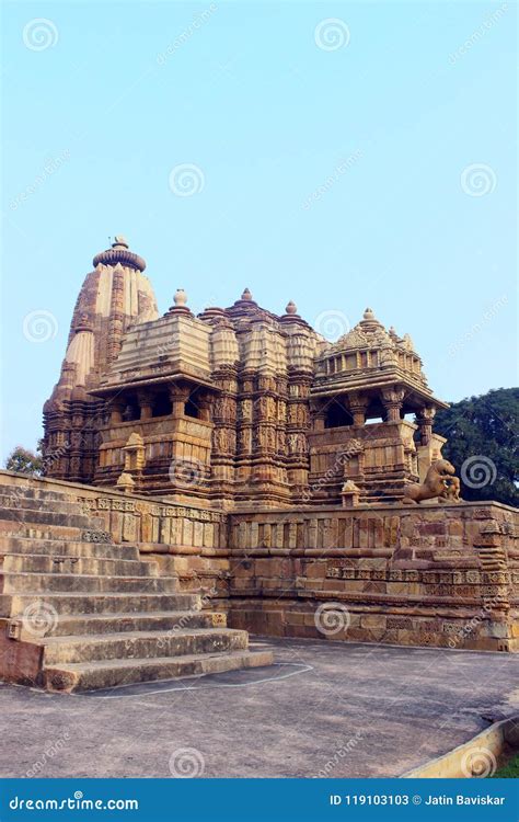 Sex Poses On Khajuraho Temple Stock Image Image Of India Shiva