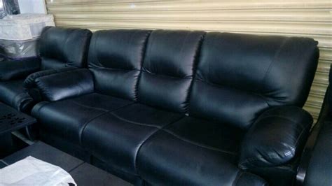 Seating Capacity Seater Stainless Steel Rexin Sofa Black At Best