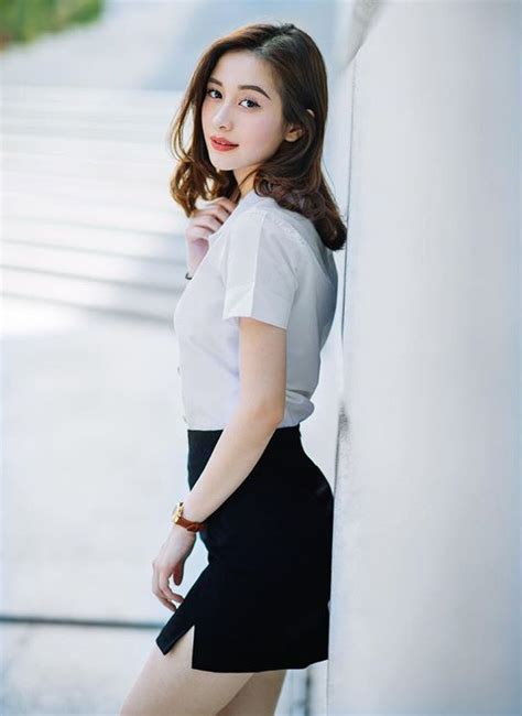 Hot girl trà sữa Jun Vũ thay đổi hình ảnh với vòng một nảy nở bất ngờ Báo Dân trí