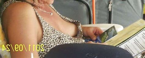 Nackte Titten Unter Der Bluse Oder Dem Kleid Zb Porn