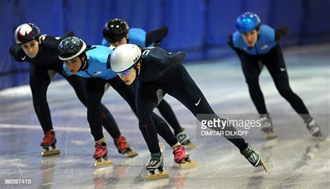 152 Us Short Track Speed Skating Practice Stock Photos, High-Res ...