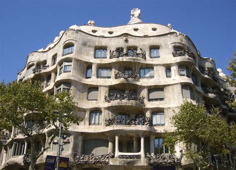 La Pedrera ( Casa Mila ) - Exterior - modlar.com