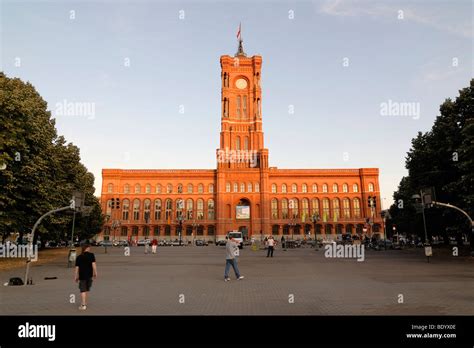 Berlin Town Hall, Rotes Rathaus, red town hall, Berlin, Germany, Europe ... 