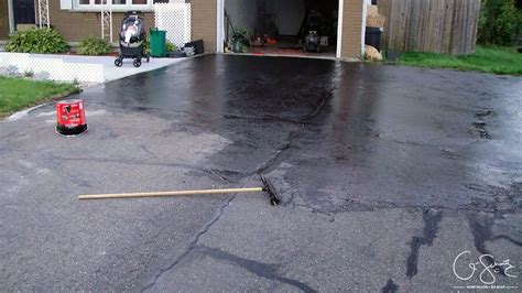 Do It Yourself Asphalt Sealer : Sealing An Asphalt Driveway Madness Method : Sealing a driveway ...