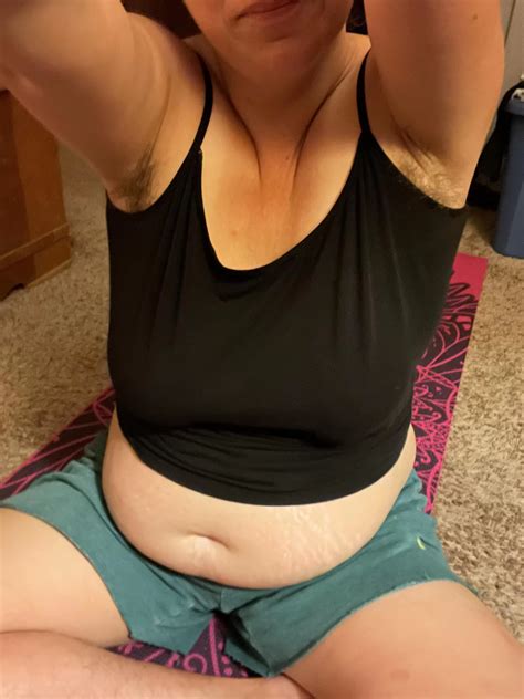 My Belly Keeps Popping Out Nudes HairyCurvy NUDE PICS ORG