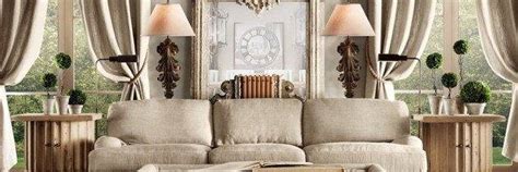 Люстра-цветы, асимметричная, на цепях, из ткани: фото, какие бывают