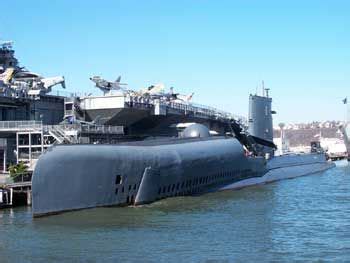 Submarine Growler at Intrepid Museum, NYC, www.RevWill.com | Submarine ...