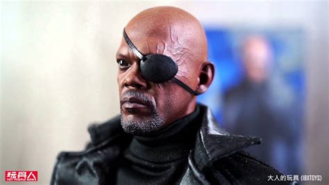 Hot Toys MMS315 美國隊長2酷寒戰士尼克福瑞1 6 比例 Director of S H I E L D 開箱 YouTube