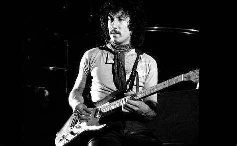 Peter Green - biography, videos on Veojam