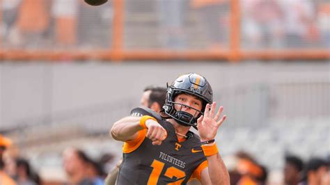 Tennessee football transfer portal tracker: Who's in, out in 2026