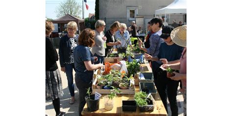 Choloy M Nillot March Campagnard Et Troc Aux Plantes R Ussis