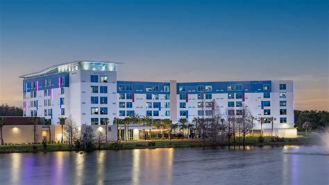 Hotel Rooms Lake Nona FL | Aloft Orlando Lake Nona