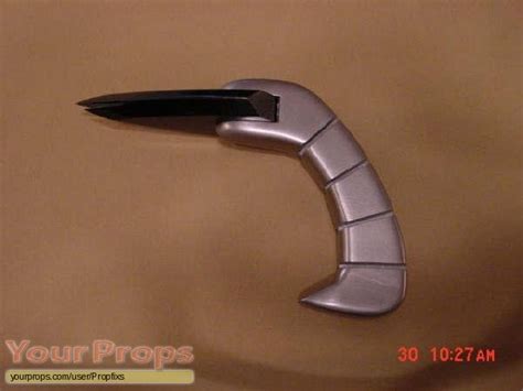 Star Trek Voyager 29th Century Phaser Replica Prop Weapon