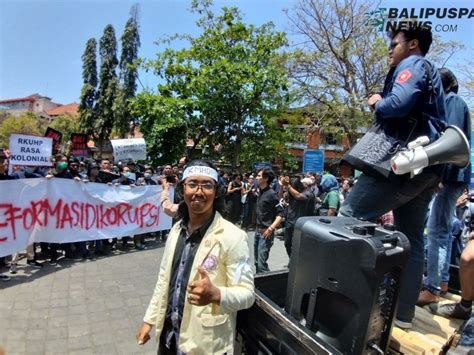 Bali Tidak Diam Ratusan Mahasiswa Serukan Empat Tuntutan